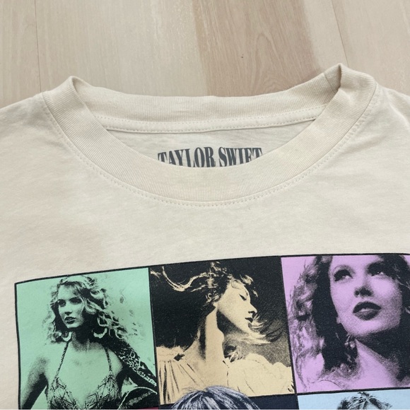 Taylor Swift The Eras Tour Medium T-Shirt Cream Beige Color Merch US 2023 - Picture 4 of 10
